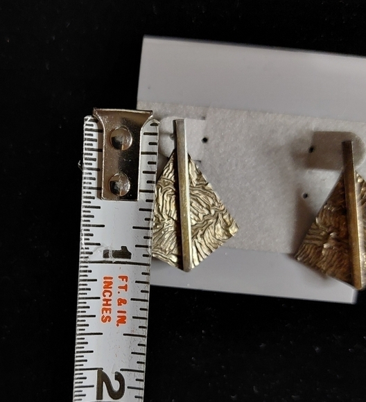Vintage* MJDS 40s Sterling Etched Earrings - Picture 5 of 5
